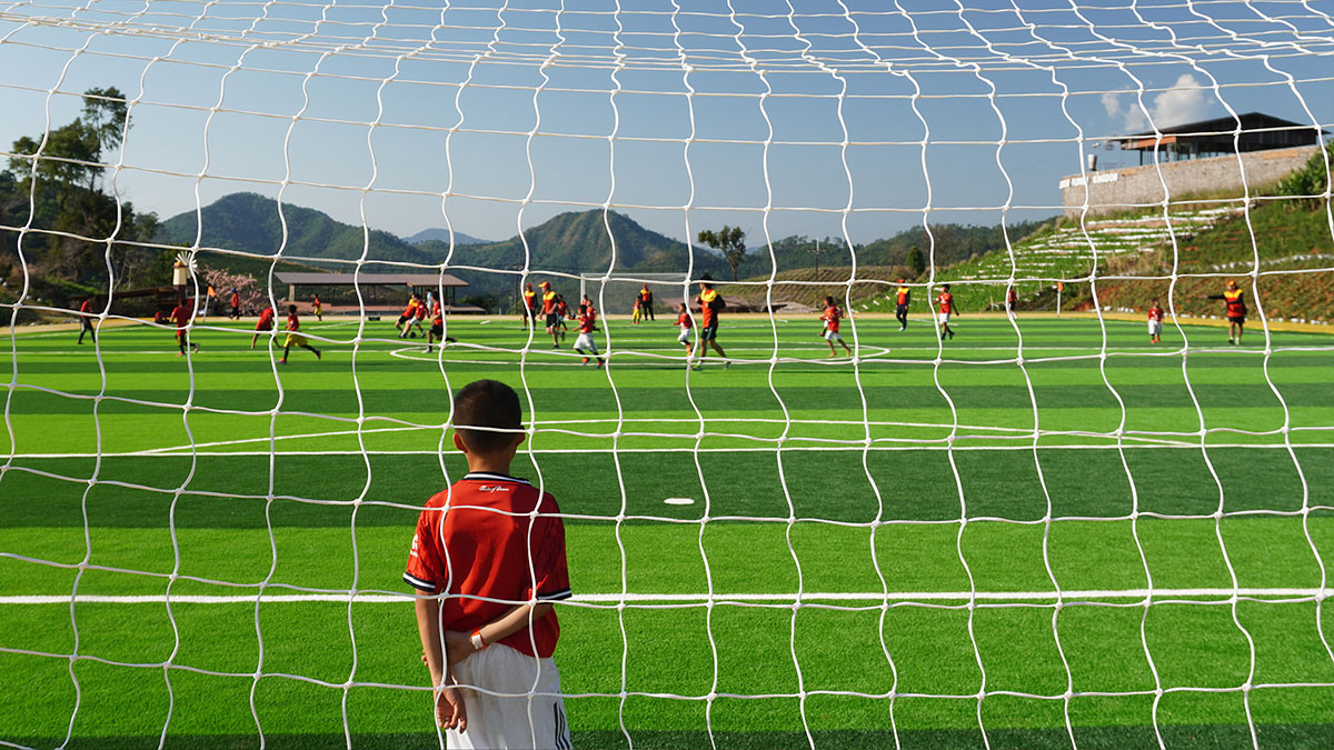 DHL EXPRESS AND MANCHESTER UNITED BRING THE ‘THEATRE OF DREAMS’ TO THE WORLD’S MOST RURAL COMMUNITY OF RED DEVIL FANS